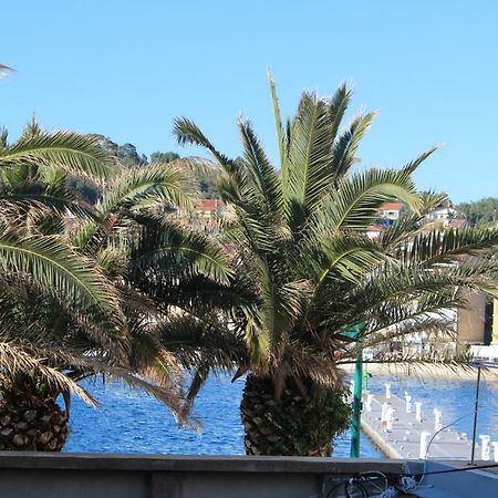 Season4All Apartments Mali Lošinj Exterior foto